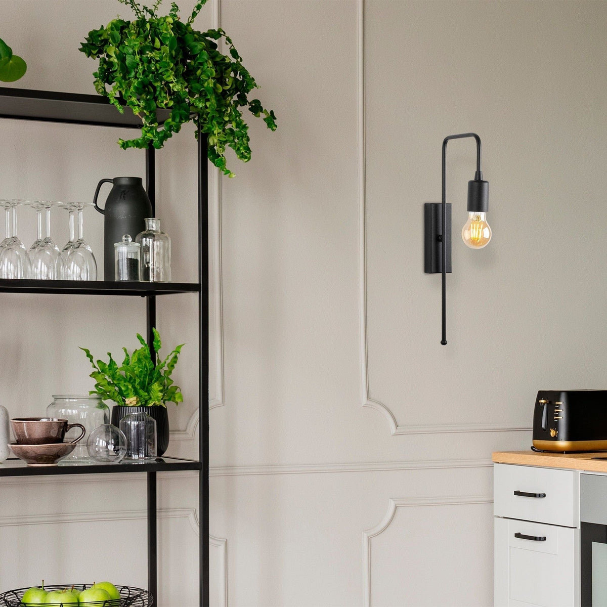 Lampa perete MUM-3502, negru, metal, 6x22x42 cm