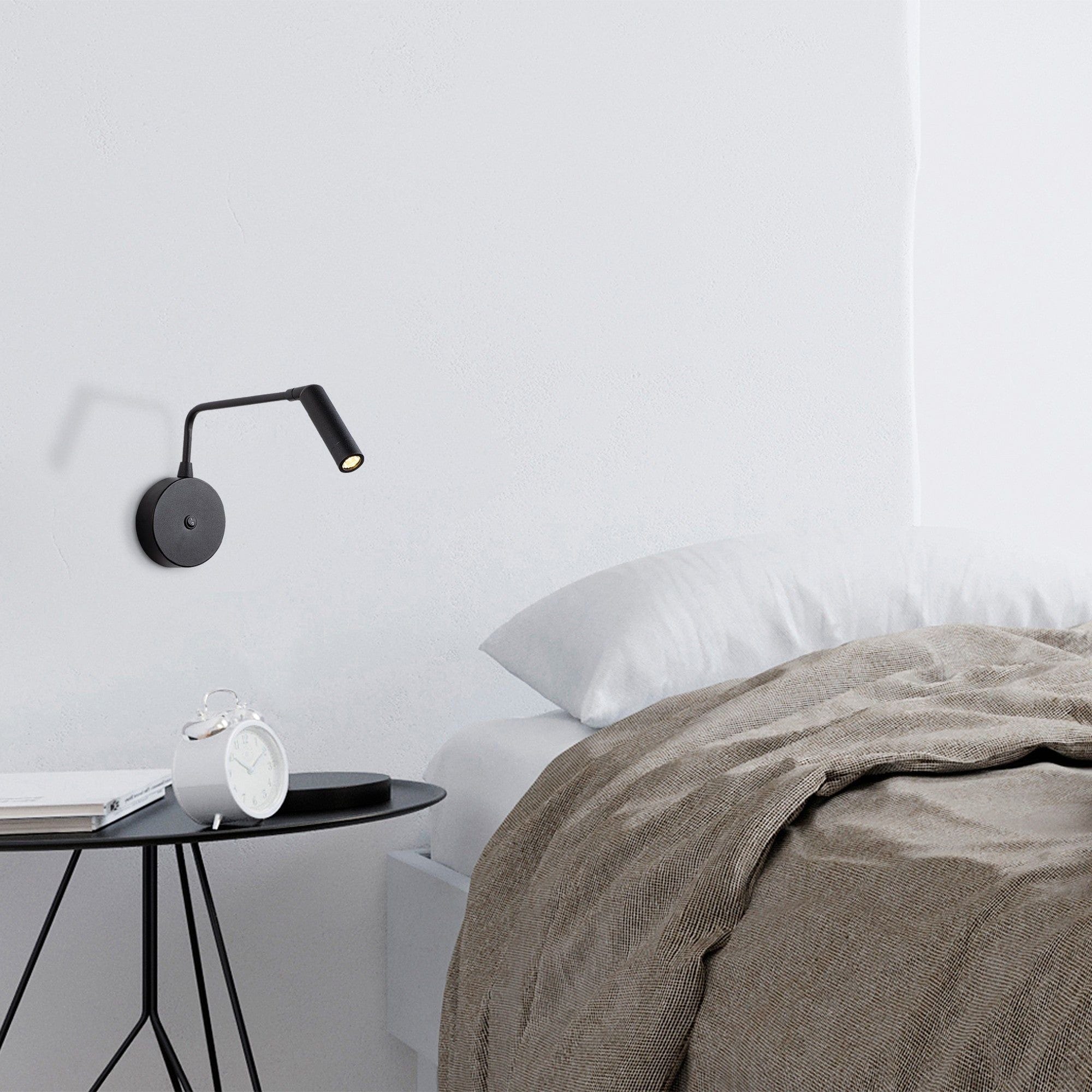 Lampa perete UGUR-6042, negru, metal, 10x27x15 cm