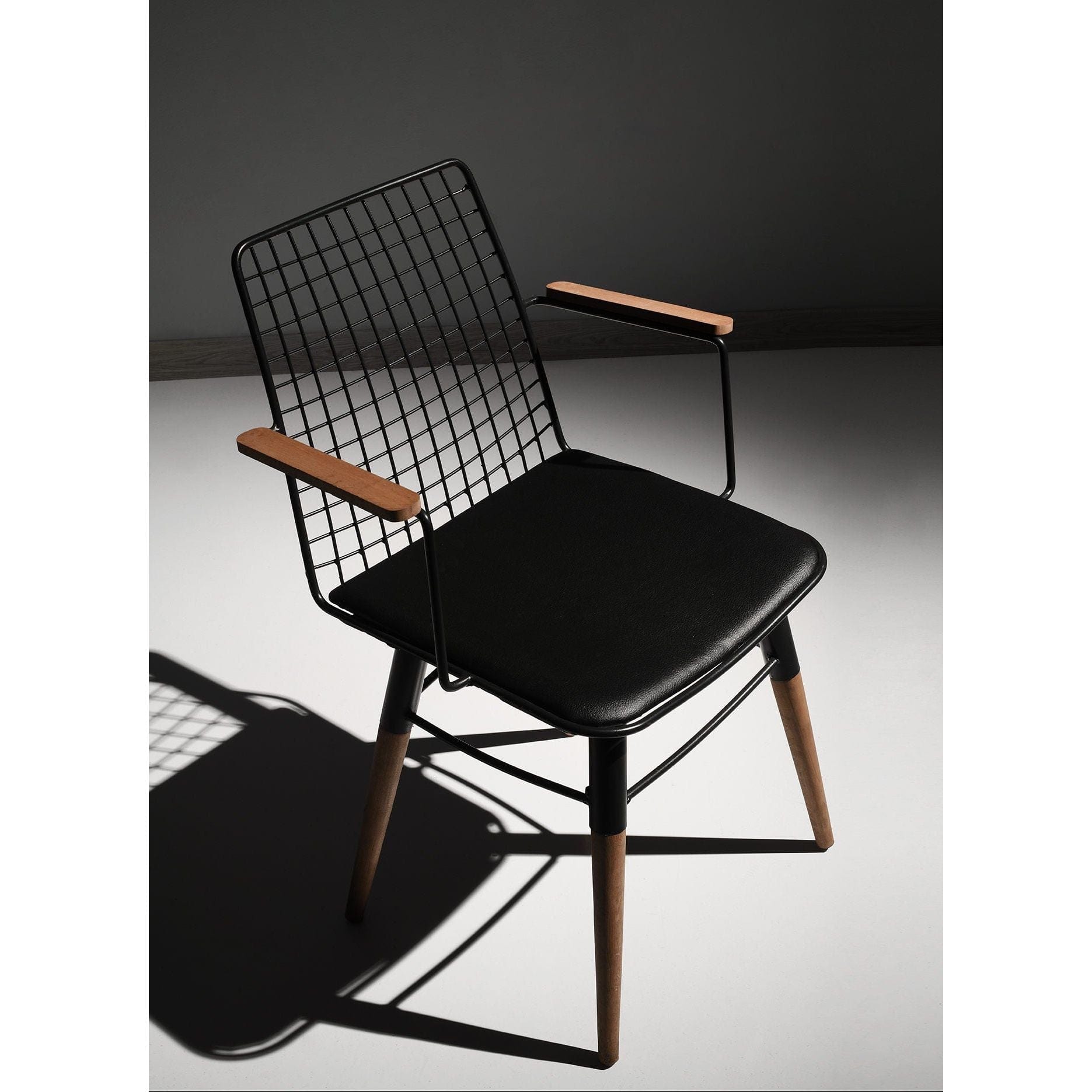 Set 2 scaune TREND 961, negru/nuc, piele ecologica/metal, 43x39x82 cm