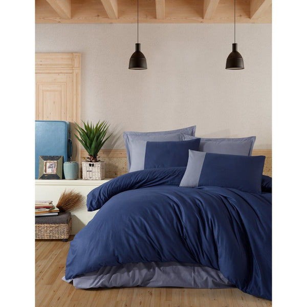 Set lenjerie pat butique PURE V3, bumbac, albastru/gri, 240x260 cm, cu cearceaf pat, cearceaf pilota si 2 fete de perna