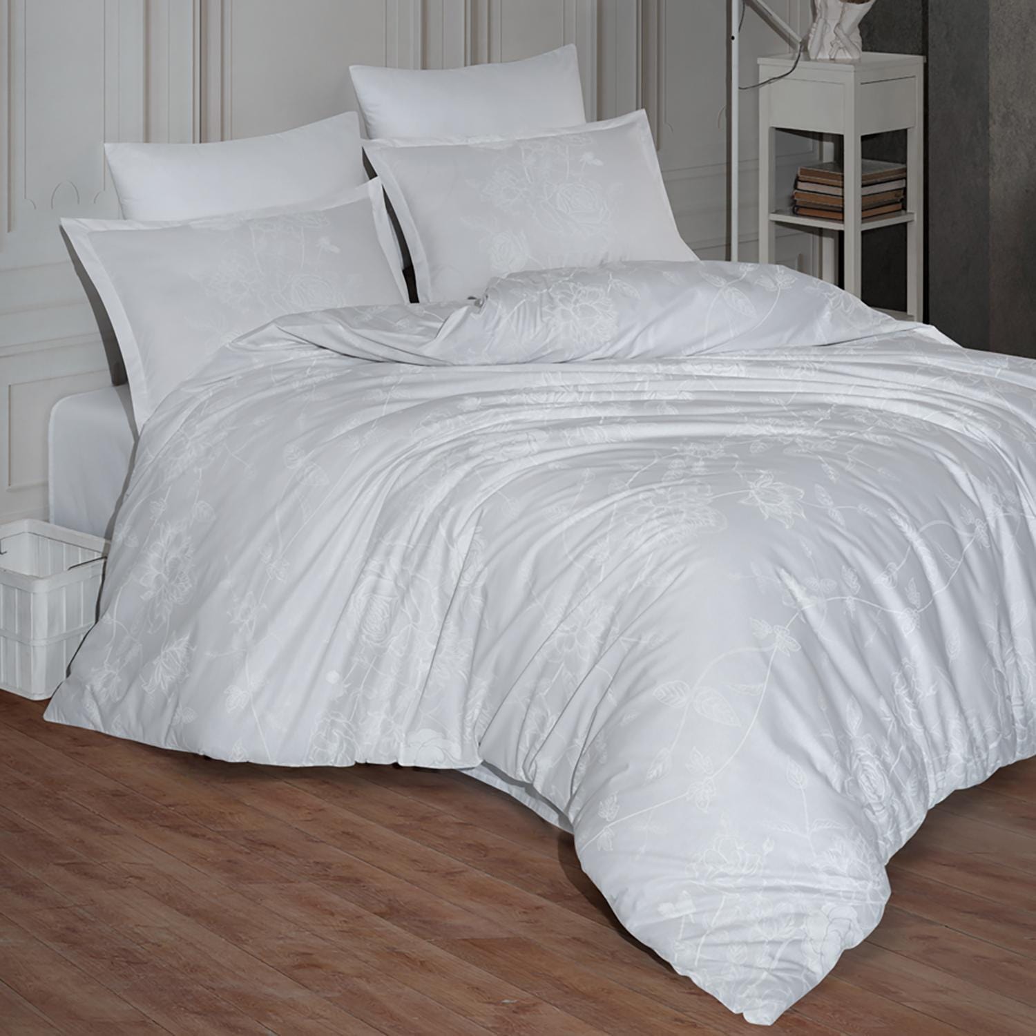 Set lenjerie pat clasy king size ARNOR V1, bumbac, alb, 240x260 cm, cu cearceaf pat, cearceaf pilota si 2 fete de perna