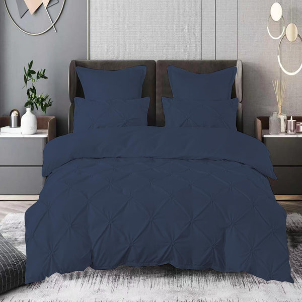 Set lenjerie pat finet UNI, material textil, albastru inchis, 240x230 cm, cu cearceaf pat, cearceaf pilota si 4 fete de perna