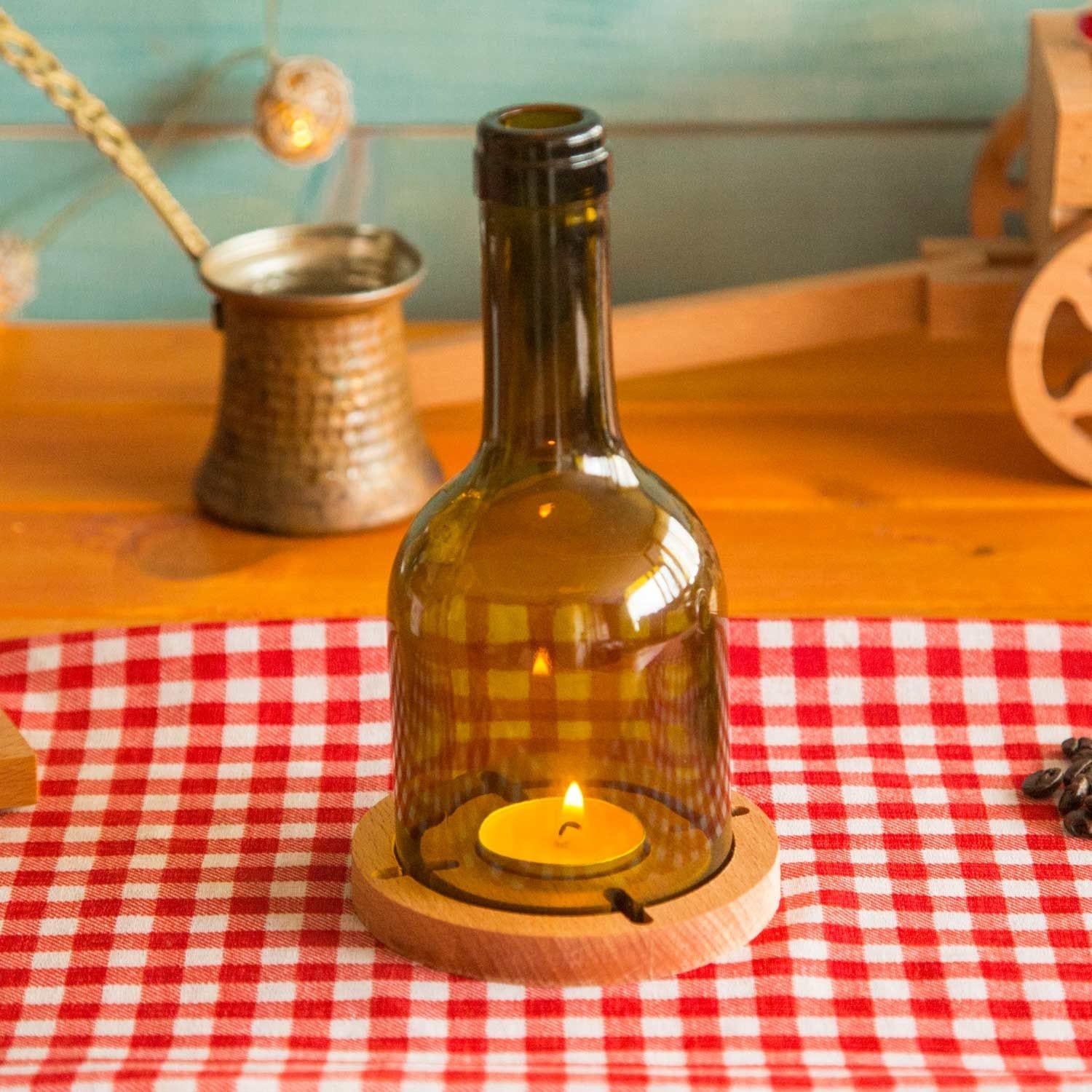 Suport lumanare UP00477, stejar/verde, sticla/lemn, 8x8x19 cm